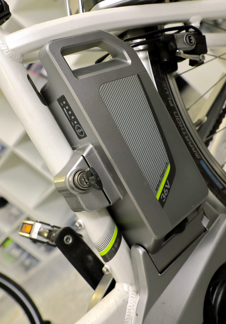 Flyer E-Bike Akku Reparatur Schnell, Fachmnnisch & Zuverlssig